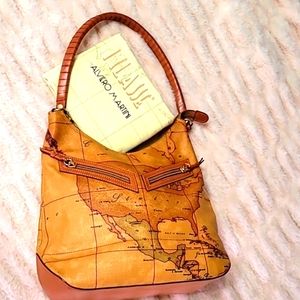 Alviero Martini 1a Classe Geo Classic Shoulder Handle Bag